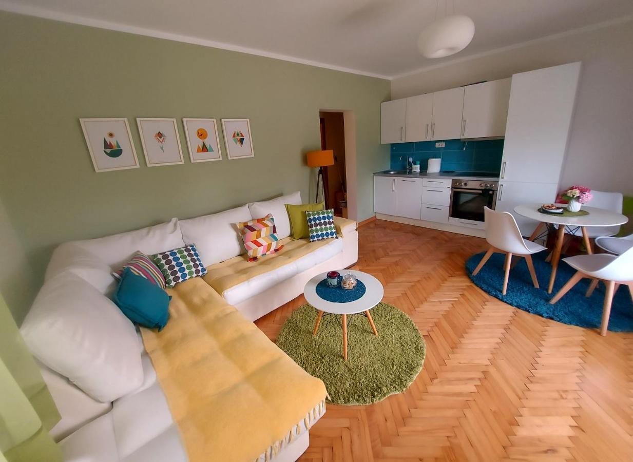 Apartments Iva Tivat Bagian luar foto