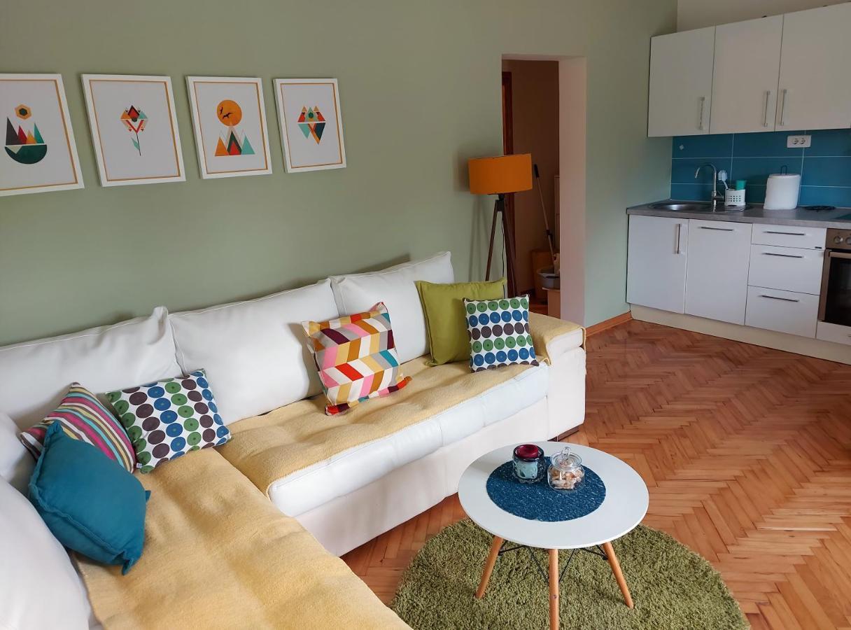 Apartments Iva Tivat Bagian luar foto