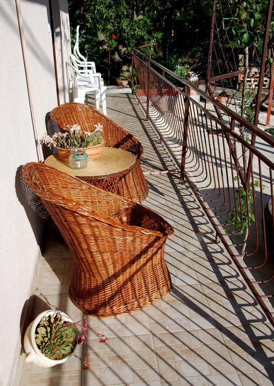 Apartments Iva Tivat Bagian luar foto