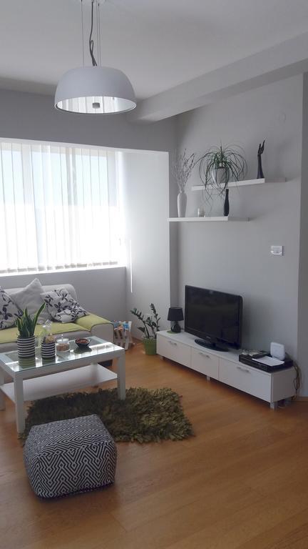 Apartments Iva Tivat Bagian luar foto