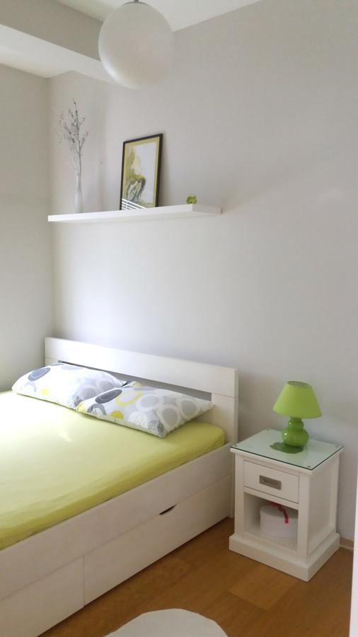 Apartments Iva Tivat Bagian luar foto